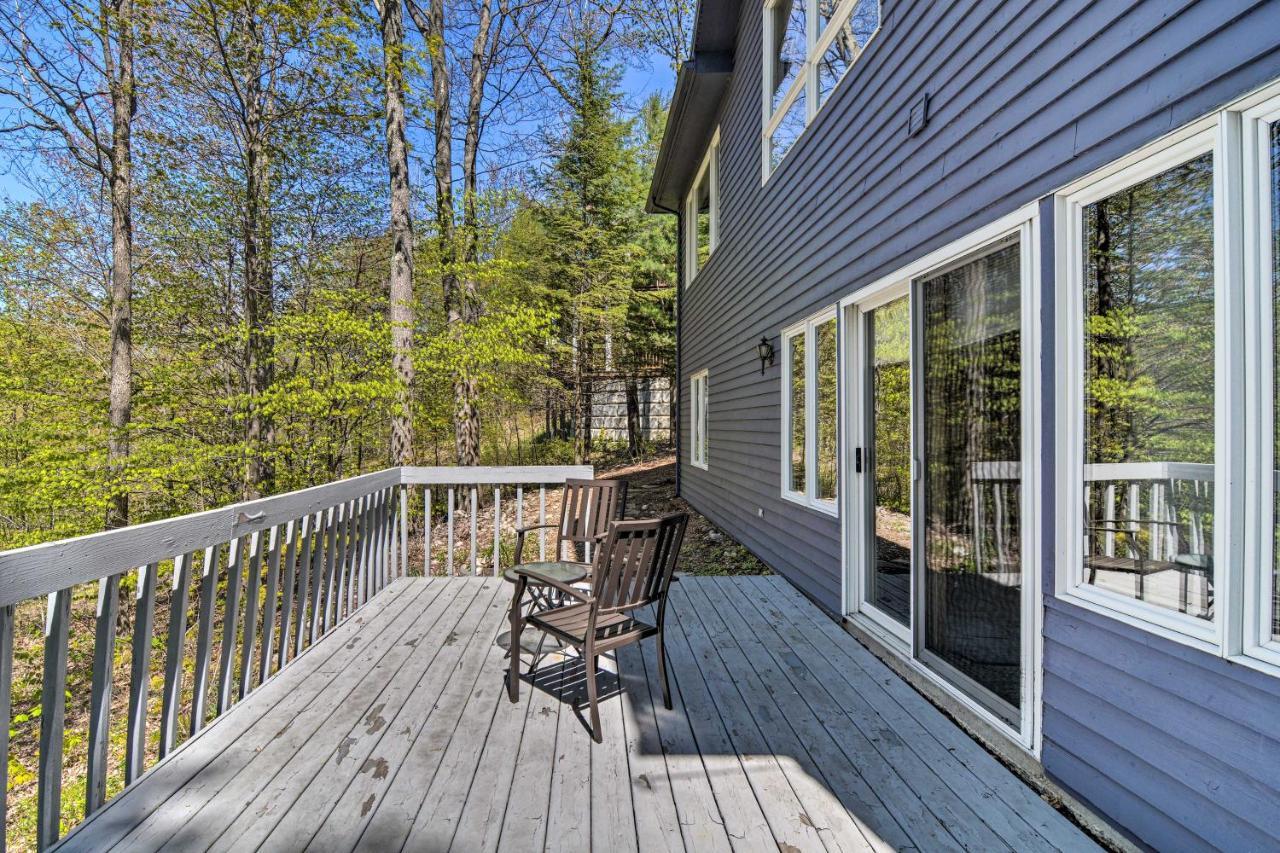 Resort-Style Harbor Springs Home With 2 Decks! Bagian luar foto